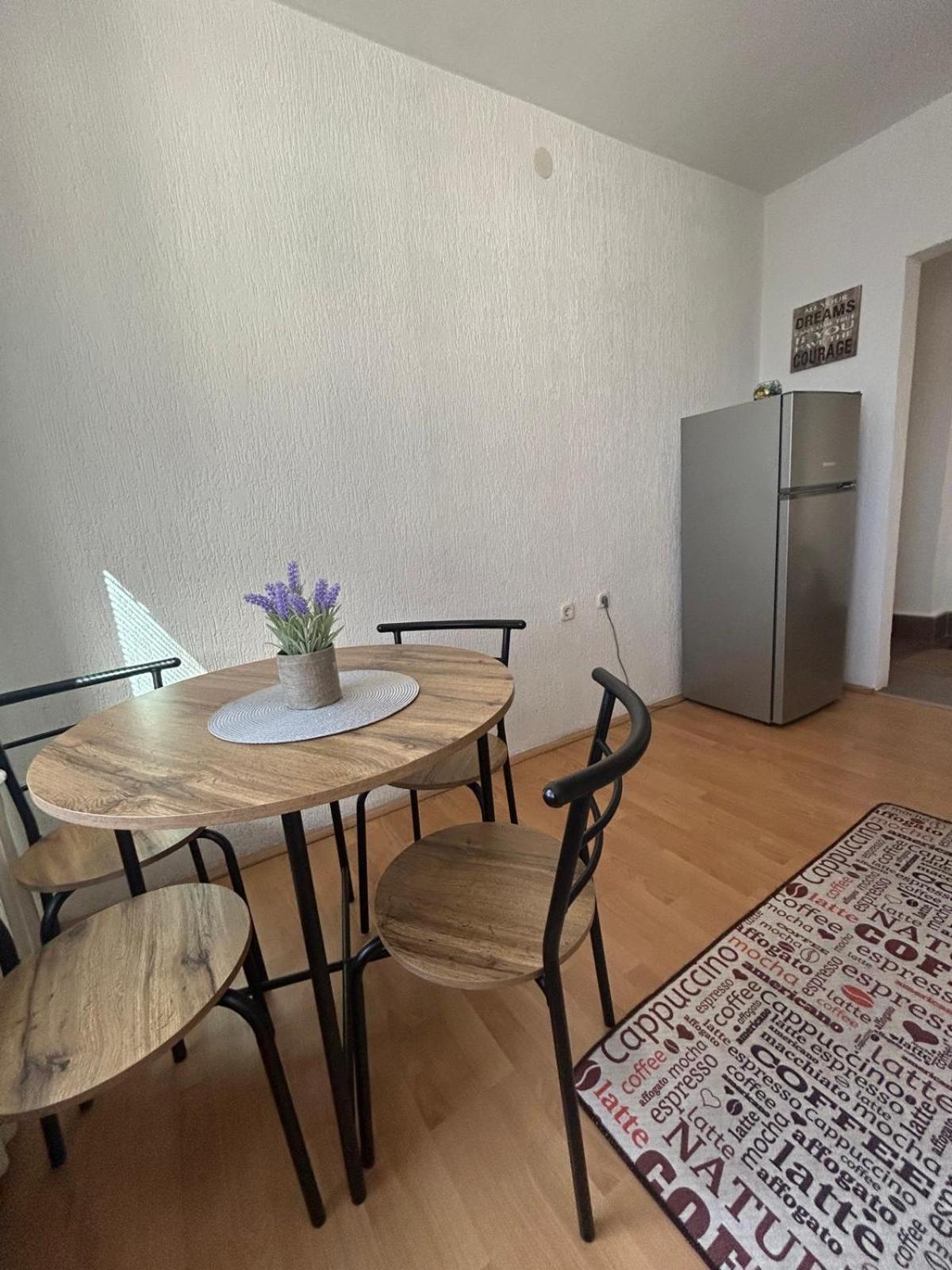 Cinema Vardar Apartment Skopje Extérieur photo